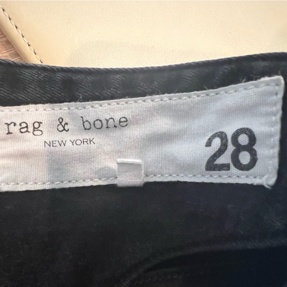 Rag & bone black jean silver accent buttons size 28 - Picture 4 of 4